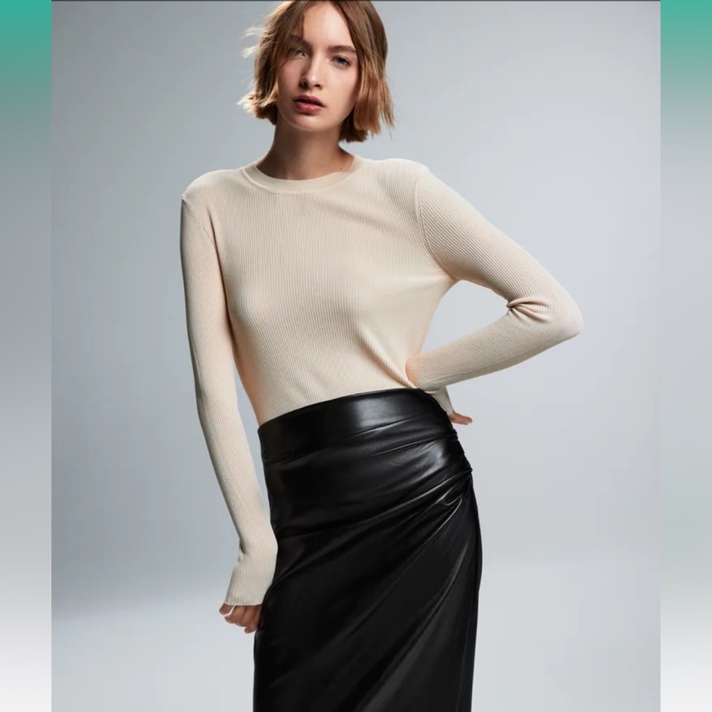ZARA Ribbed Long Sleeve Top
